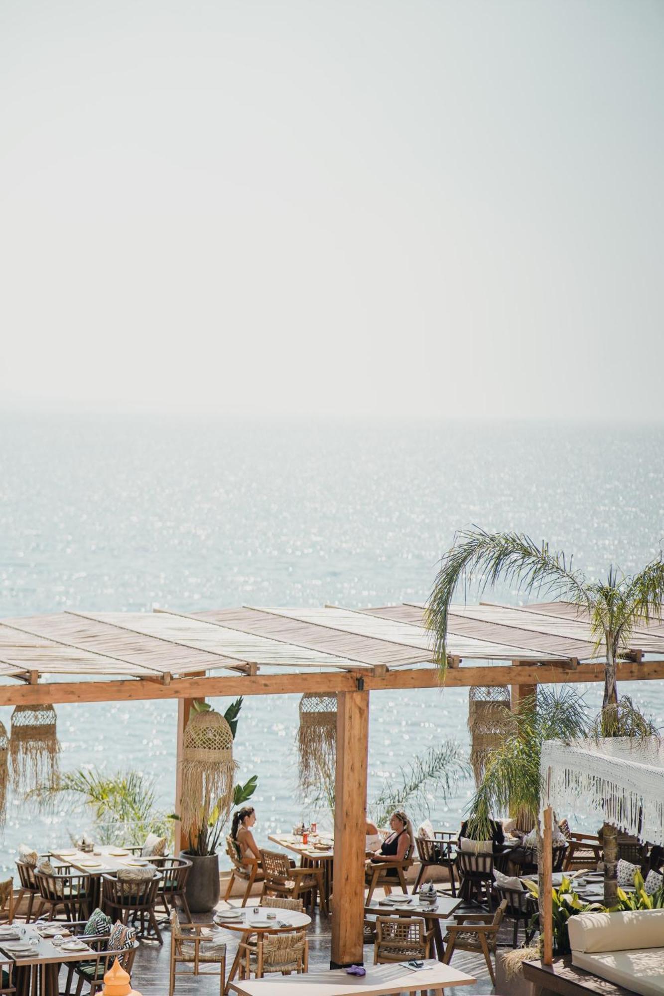 Lost Seaside Hotel Sarande Ngoại thất bức ảnh