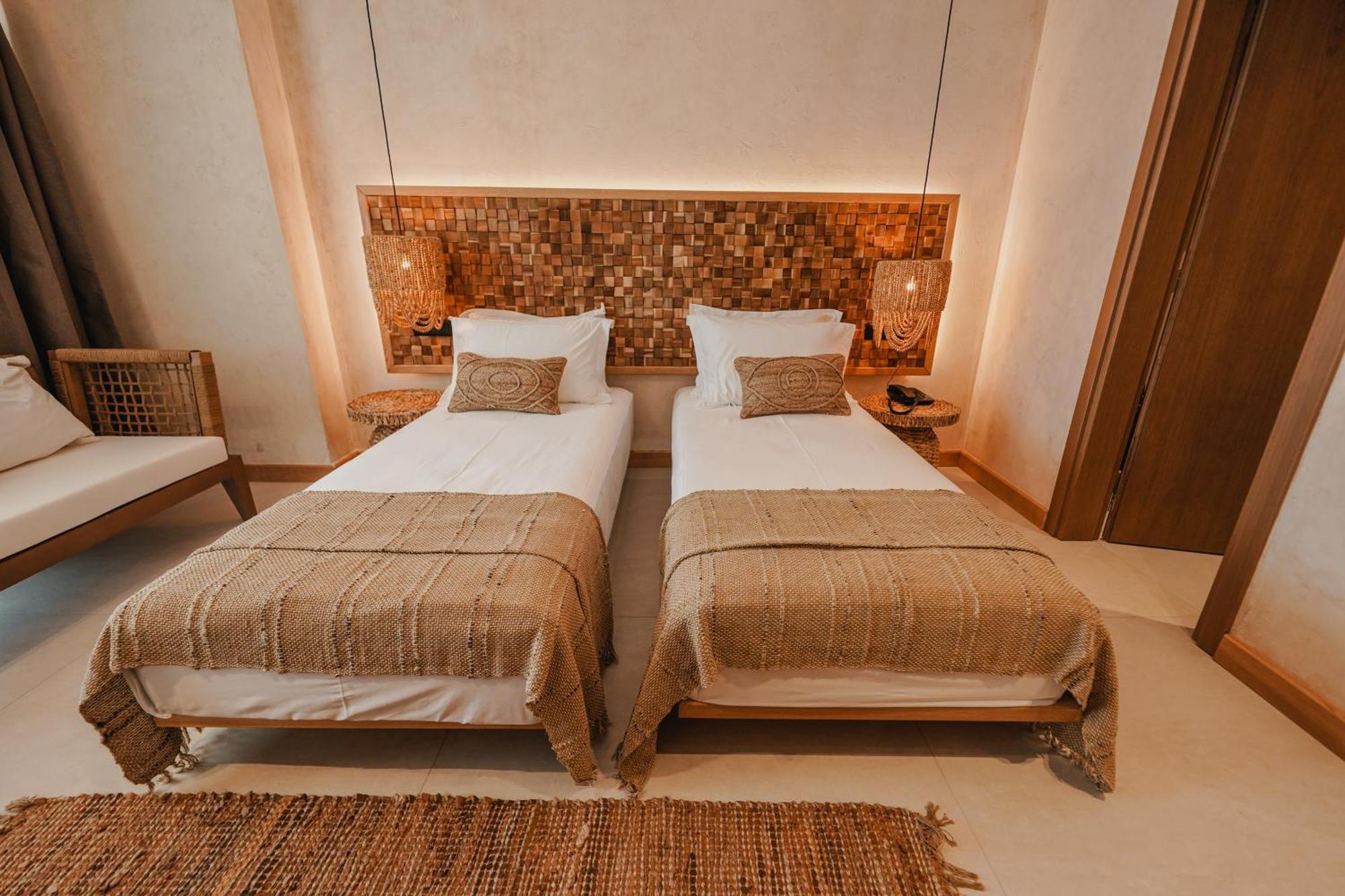 Lost Seaside Hotel Sarande Ngoại thất bức ảnh